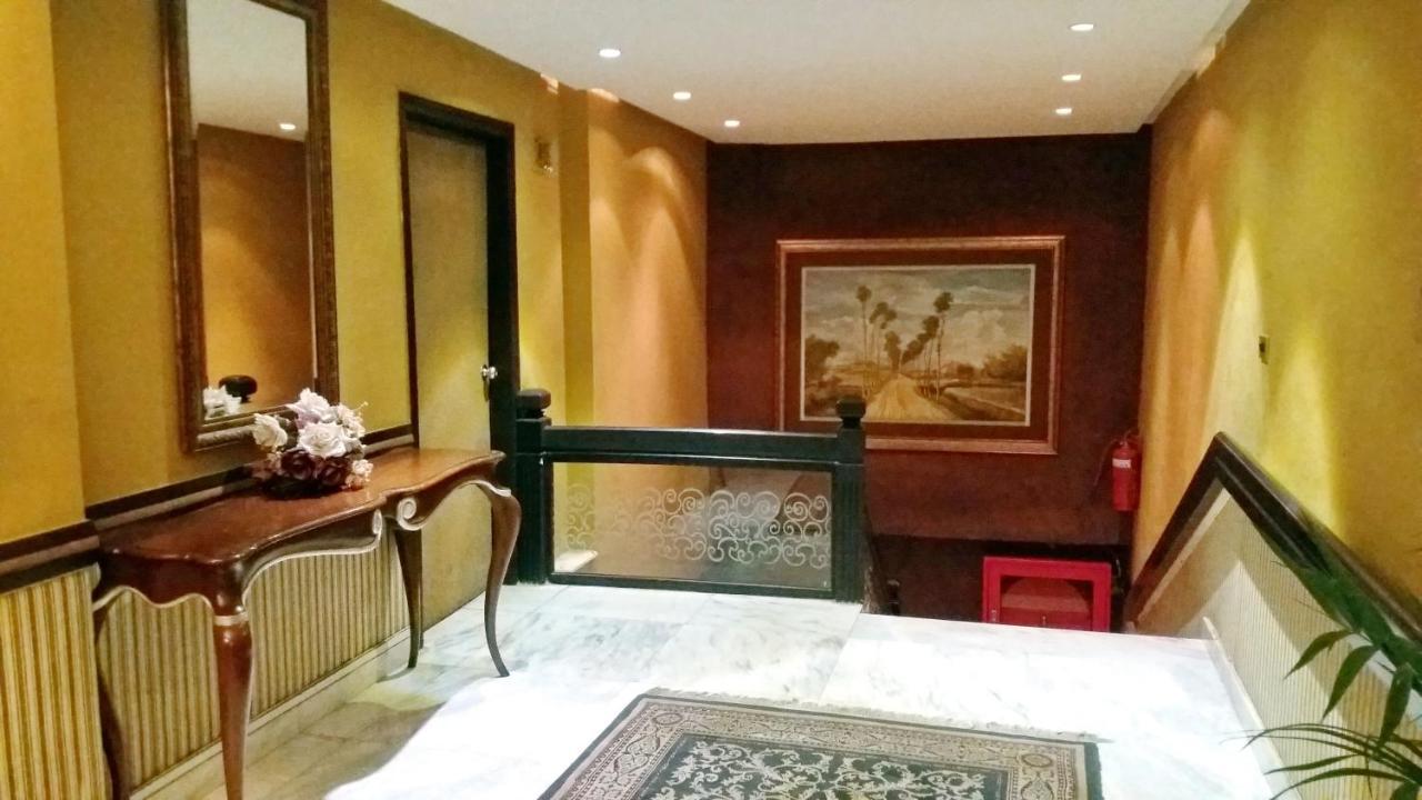 Smart Hotel Lahore Exterior foto