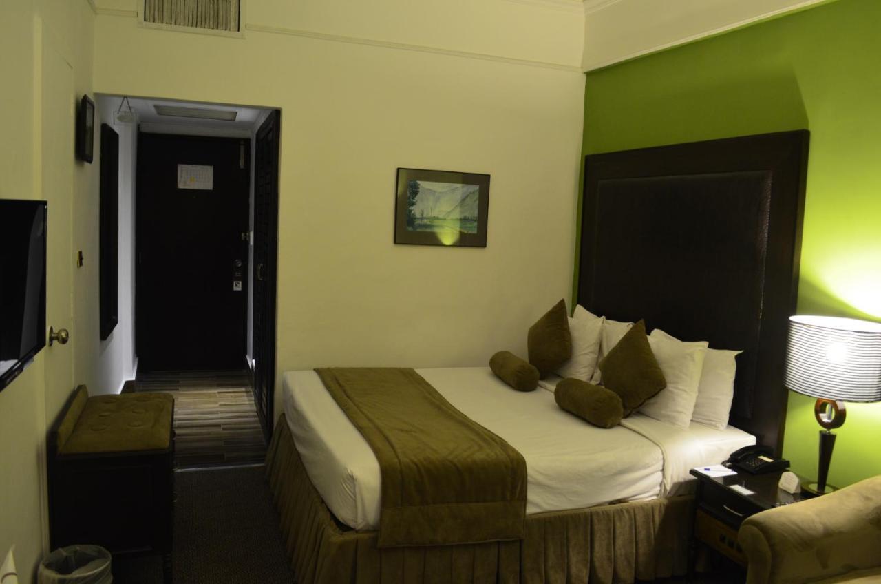 Smart Hotel Lahore Exterior foto
